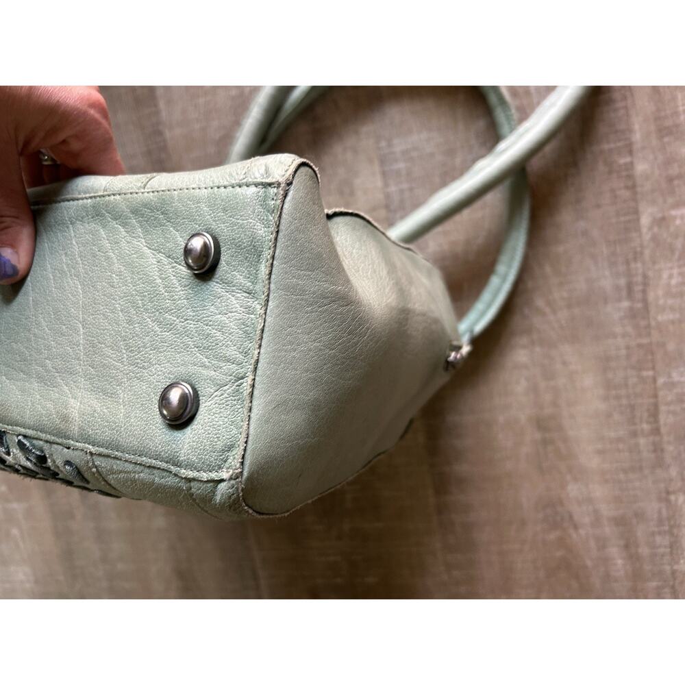 STS Ranchwear Marlowe Satchel Sea Foam Distressed Leather Shoulder Bag Tassel - Picture 8 of 16